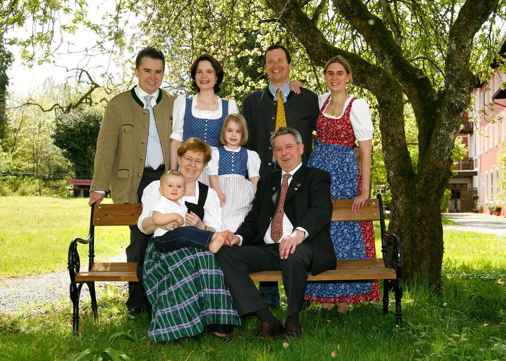 AKZENT Hotel Johannisbad Bad Aibling Exteriör bild