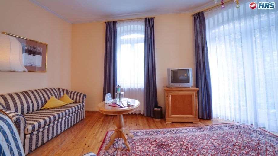 AKZENT Hotel Johannisbad Bad Aibling Rum bild